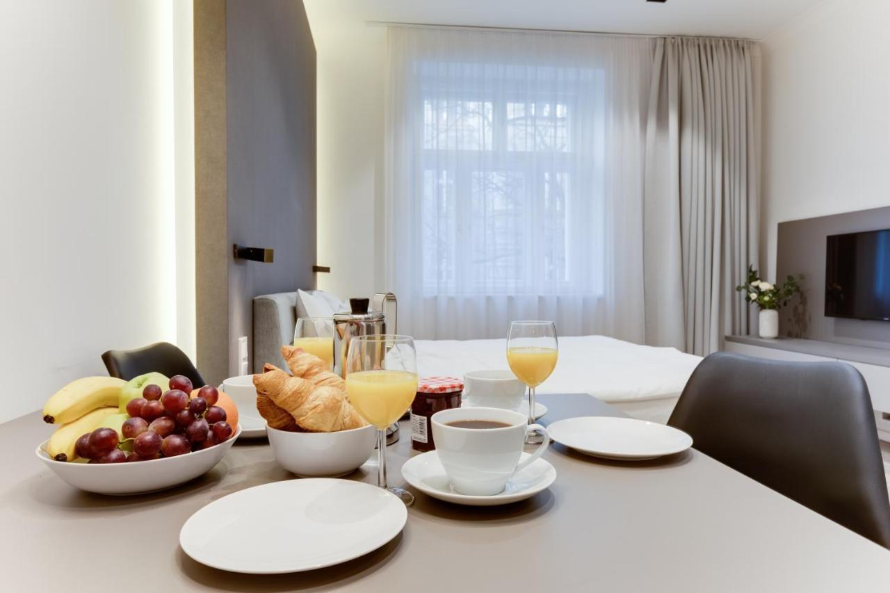 Lampi Aparthotel ปราก ภายนอก รูปภาพ